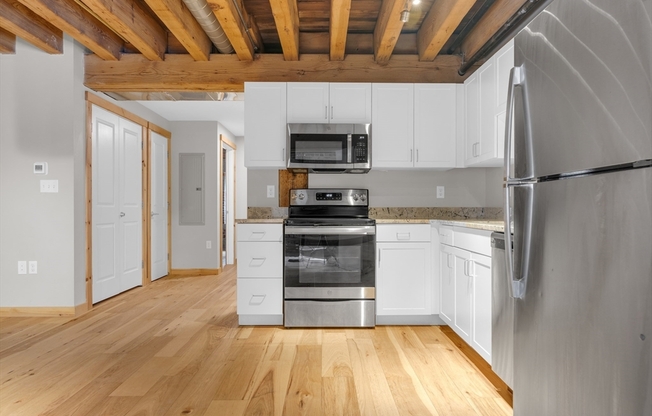 1 bed, 1 bath, 600 sqft, $2,725, Unit 124