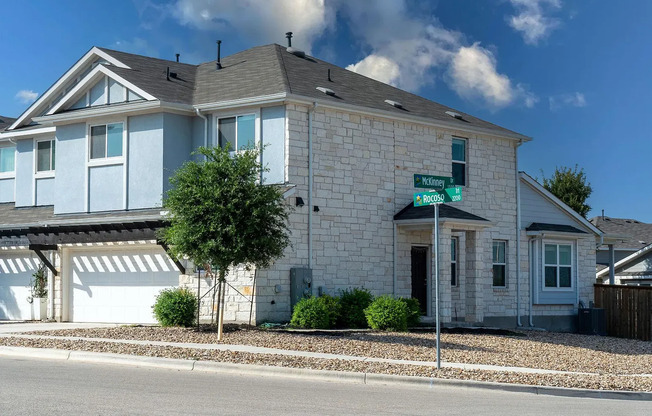 Vista Ridge  home for LEASE