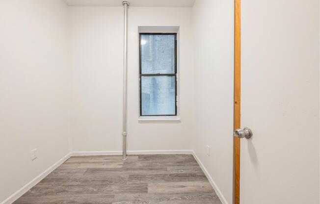 420 W 146 ST