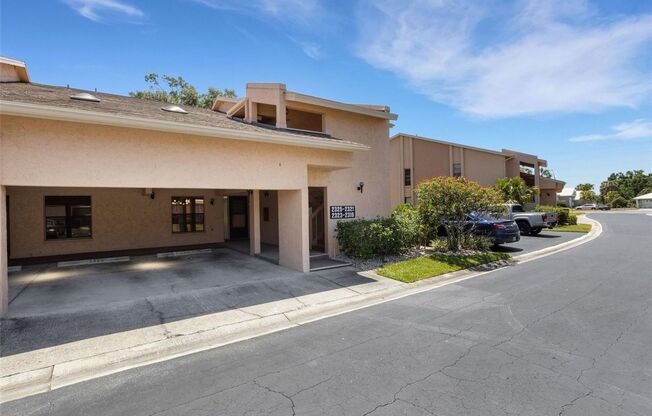 2 Bed 2 Bath Unfurnished Condo - Sarasota