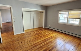 2 beds, 1 bath, 1,000 sqft, $1,800, Unit 1