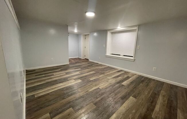 Studio, 1 bath, 500 sqft, $1,800, Unit 4 Uni #G2