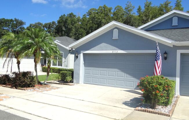 2/2 Villa in gated community