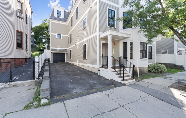 213 East Eagle