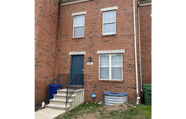 306 North Fremont Avenue