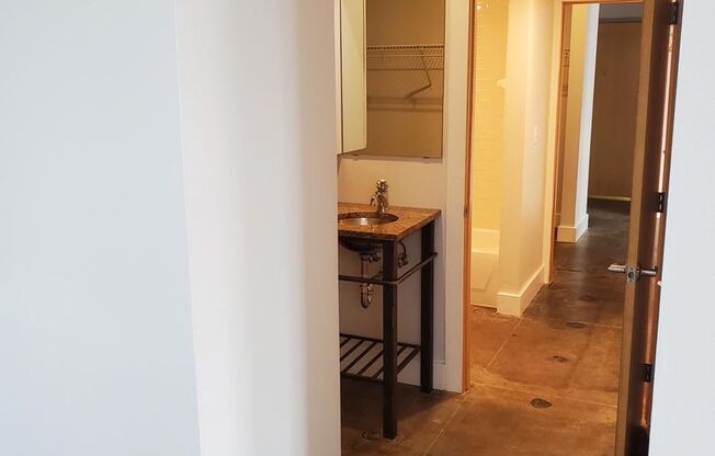 1 bed, 2 baths, 1,167 sqft, $1,250, Unit 112-301