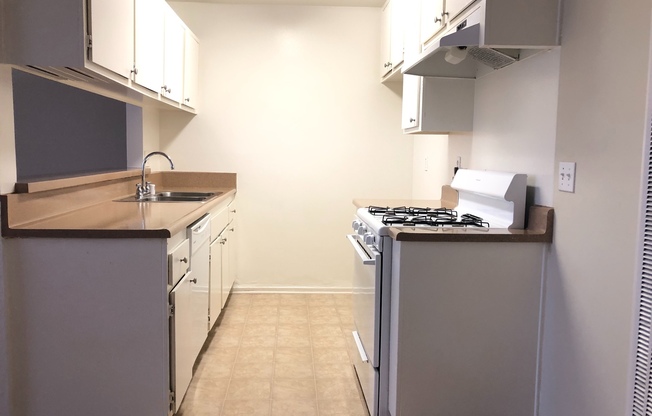 1 bed, 1 bath, 625 sqft, $1,695, Unit 102