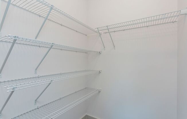 1 bed, 1 bath, 620 sqft, $1,700, Unit Heritage East- Unit 216