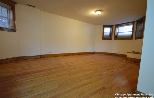1417 West Belle Plaine Ave.
