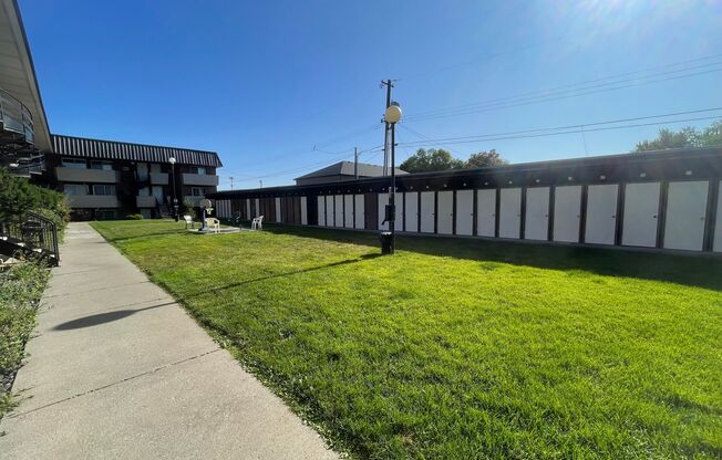 Alexan Court Apartments