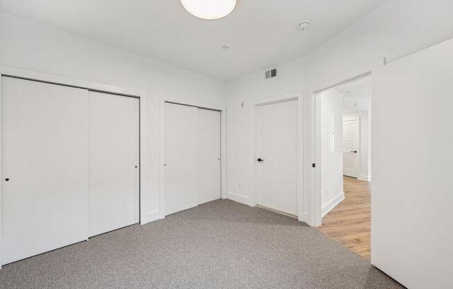 2 beds, 2 baths, 979 sqft, $2,025, Unit 301
