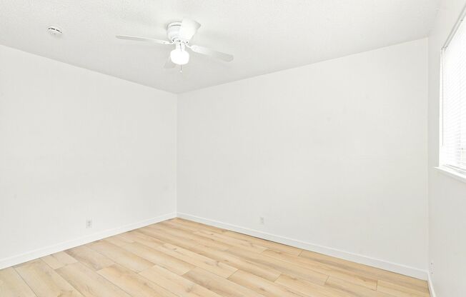 CloverLeaf Apt