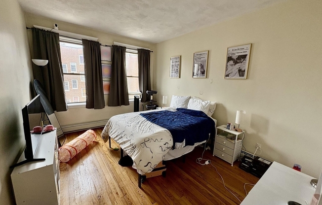 61 Park Dr