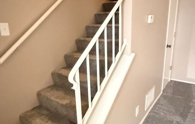 2 beds, 1 bath, 869 sqft, $1,159, Unit 12716S