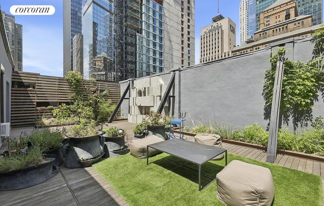 200 W 54 ST