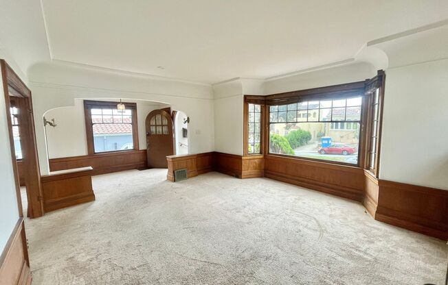 Westwood Park - Stunning 4BR+ / 2 BA Home w/Fabulous Back Yard! - PROGRESSIVE