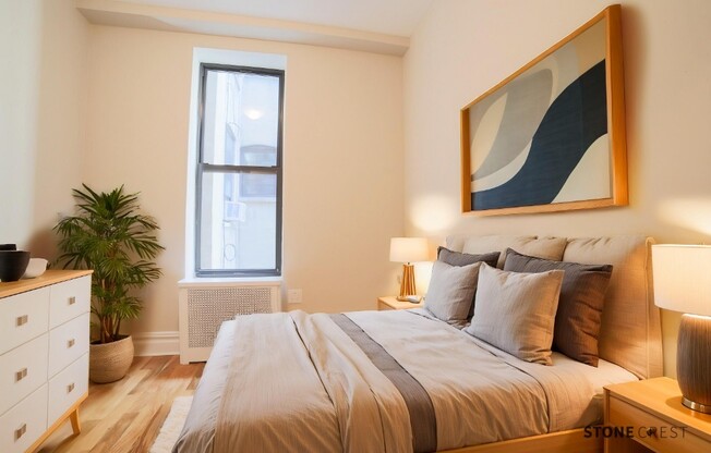 225 W 110 ST