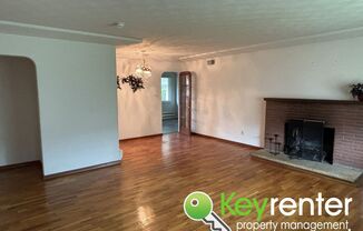 3 beds, 1 bath, $2,250