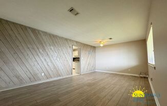 2 beds, 1 bath, $1,600