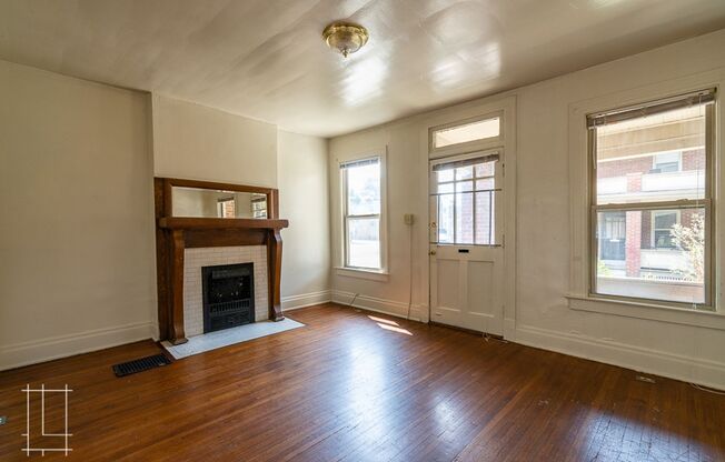 1 bed, 1 bath, $850, Unit 2188 N. High St Apt. 30