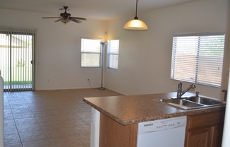 4 beds, 2.5 baths, $2,200