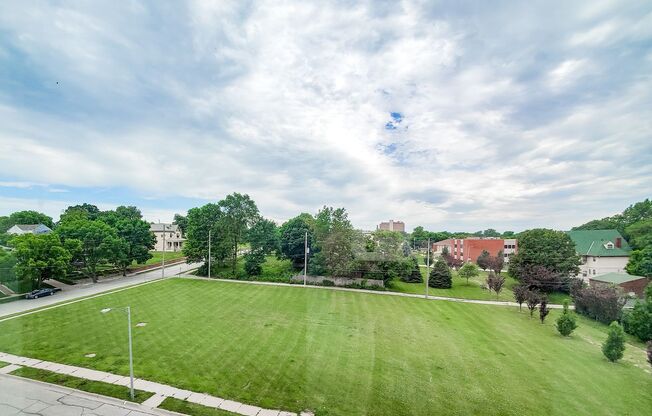 Studio, 1 bath, 465 sqft, $975, Unit D203