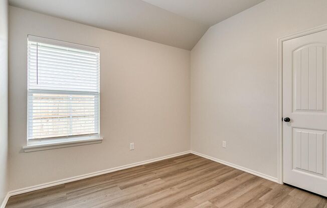3 beds, 2 baths, 1,200 sqft, $1,545, Unit A - 10539 Lawson Place Rd