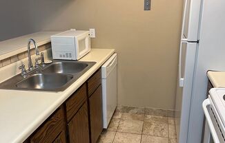 1 bed, 1 bath, $900, Unit #4