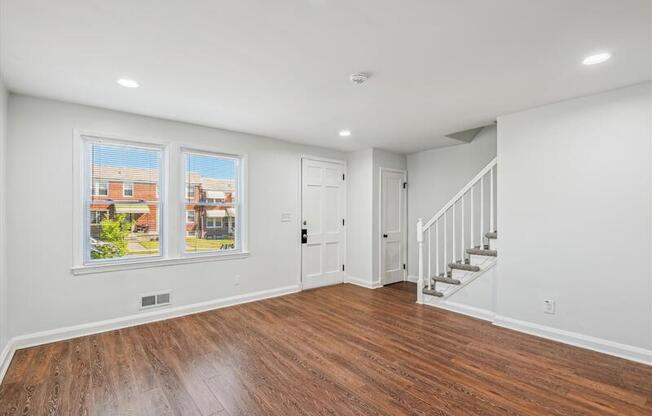 3627 ELMORA AVE