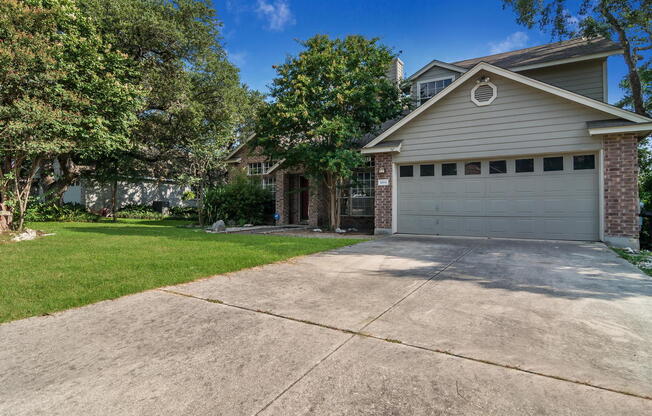 Wonderful 4BR/2.5 Bath in Encino Park -- Downstairs Primary Bedroom!