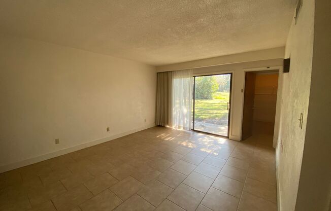 2 beds, 2 baths, $1,299, Unit #3300-1