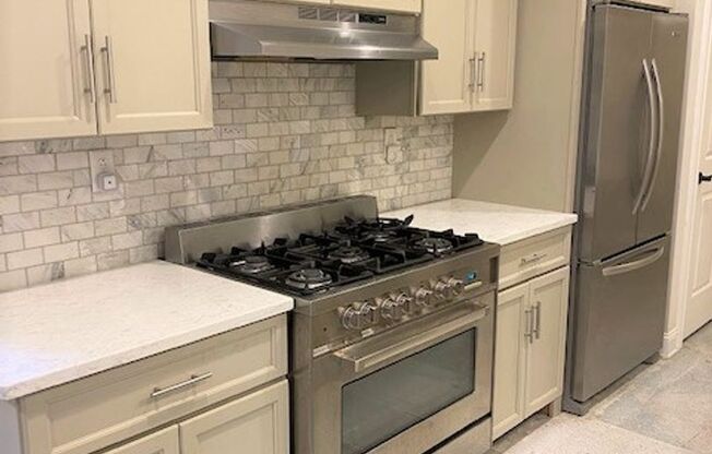 2 beds, 2 baths, 1,225 sqft, $2,395, Unit 102