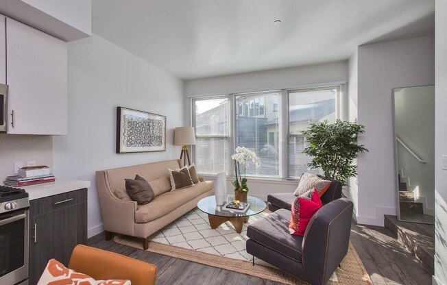 3 beds, 2 baths, 1,066 sqft, $3,295, Unit 225