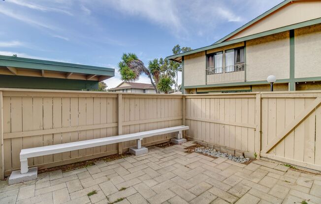 *** LIGHT & BRIGHT 3 BEDROOM 1.5 BATH HOME IN MIRA MESA READY NOW ***