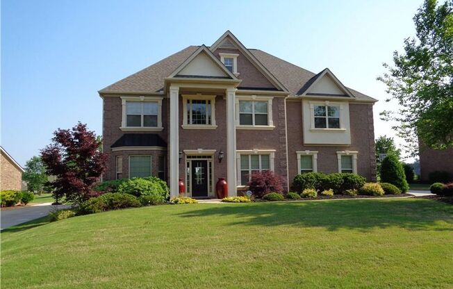 ✨ Welcome Home to 4030 Rotterdam Pass!