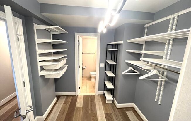 1 bed, 1 bath, $2,400, Unit # #N 312