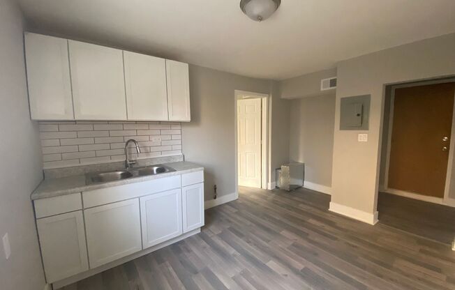 243 N Mason
