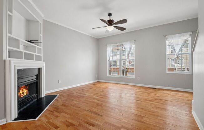 Spacious North Raleigh Townhome, just minutes from North Hills