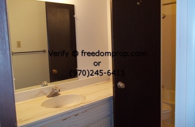 1 bed, 1 bath, $1,015, Unit 304