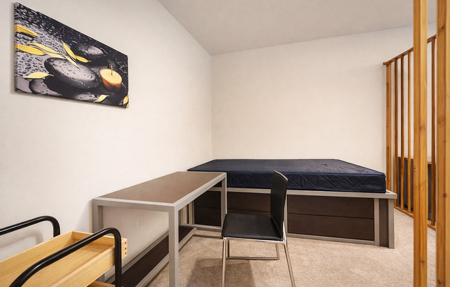1 bed, 1 bath, 651 sqft, $1,595, Unit Semi - Private Single