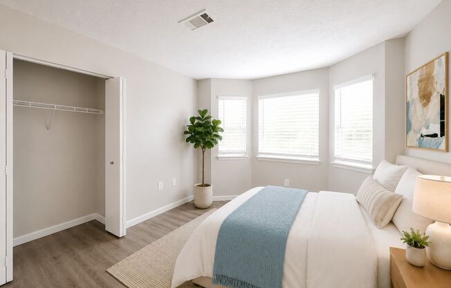 2 beds, 2 baths, 1,050 sqft, $1,579, Unit 06608