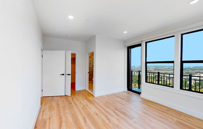 2 beds, 2 baths, 1,061 sqft, $3,750, Unit 423