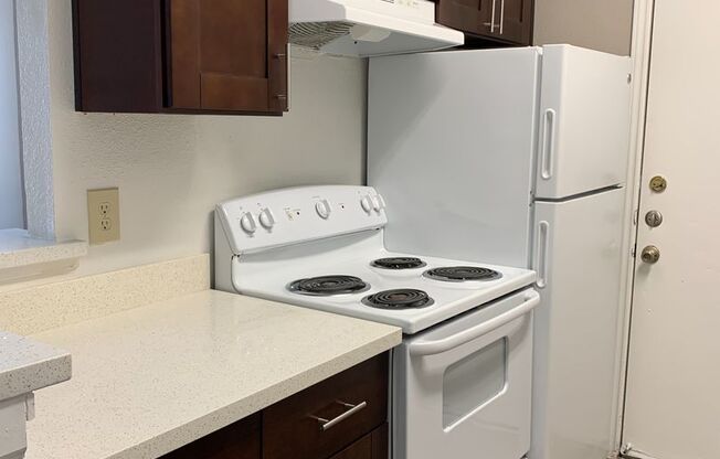 2 beds, 2 baths, 1,038 sqft, $1,125, Unit 3303
