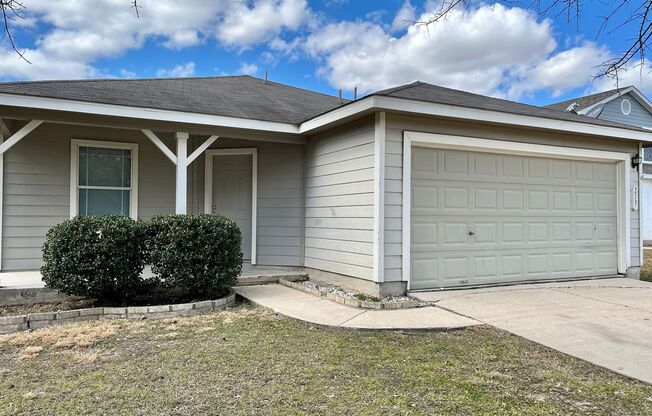 215 Madison Ln