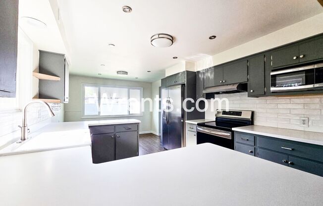 Stylish 3-Bed, 2-Bath Rental Home in Spokane – Fully Remodeled & Move-In Ready