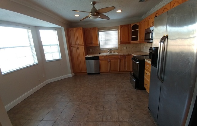 3 beds, 2 baths, $1,850