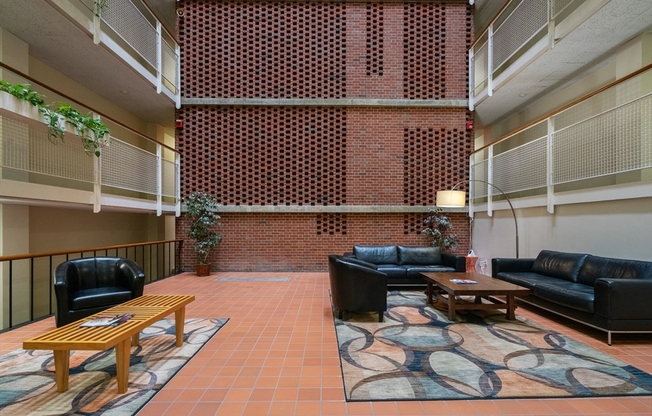 1 bed, 1 bath, 495 sqft, $2,750, Unit 410