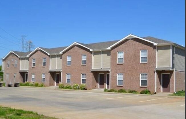 2 Bedroom 1.5 Bathroom Townhome!!!