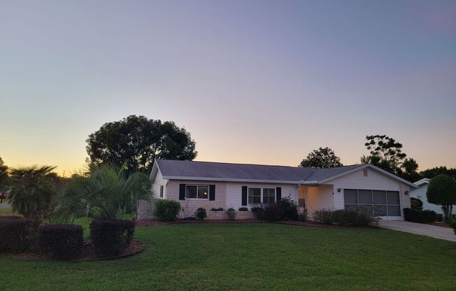 Gorgeous 3/2/2 in 55+ Palm Cay!!!