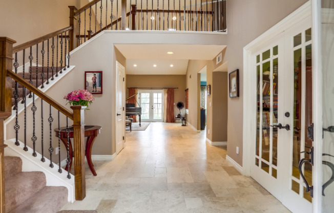 6186 SAINT THERESE WAY